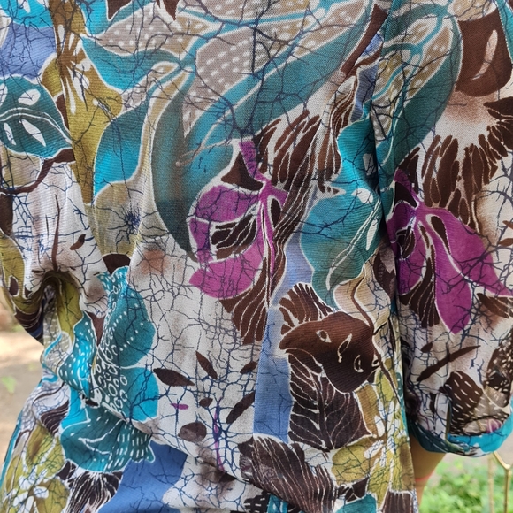 Printed tulle shirt. - Picture 4 of 4